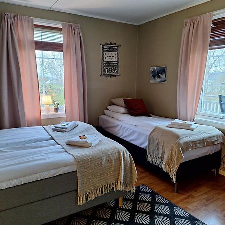 Privat Leilighet Pa Gard Med Badstue Og Nordlys Narvik Extérieur photo