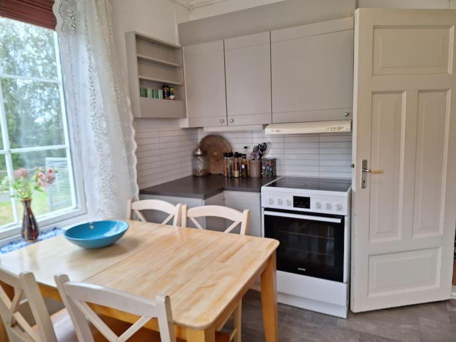 Privat Leilighet Pa Gard Med Badstue Og Nordlys Narvik Extérieur photo